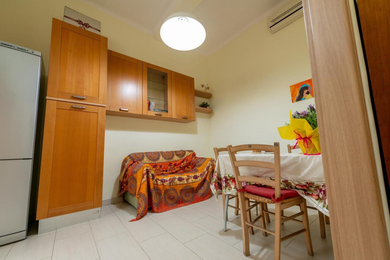 Appartamento Napoli Nel Cuore Di Bari Bagian luar foto